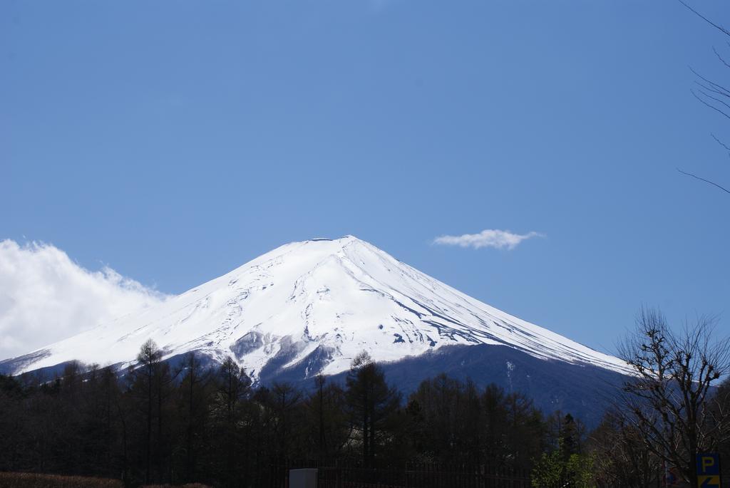 Pica Fujiyoshida Hotel ภายนอก รูปภาพ